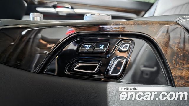 Genesis G90 3.8 AWD Premium Luxury 2019 — фото 19