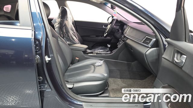 Kia K5 (II) 2.0 MX Prestige 2016 — фото 26