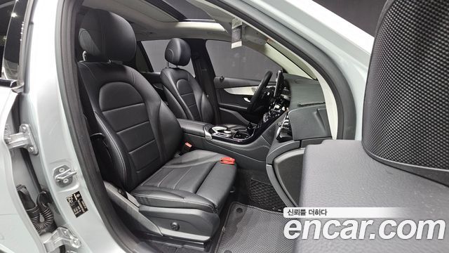 Mercedes-Benz GLC-Class (X253) GLC350e 4MATIC Premium 2019 — фото 26