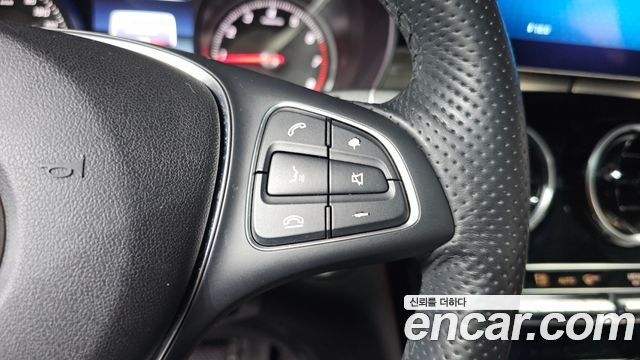 Mercedes-Benz GLC-Class (X253) GLC350e 4MATIC Premium 2019 — фото 31