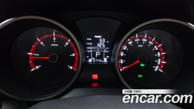 KG Mobility (SsangYong) Tivoli Air Diesel IX 2WD 2016 — фото 8