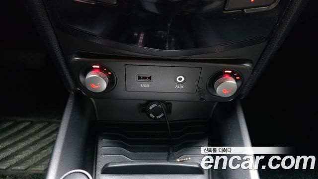 KG Mobility (SsangYong) Tivoli Air Diesel IX 2WD 2016 — фото 17