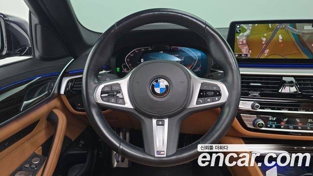BMW 5 Series (G30) 520i M Sport 2021 — фото 13