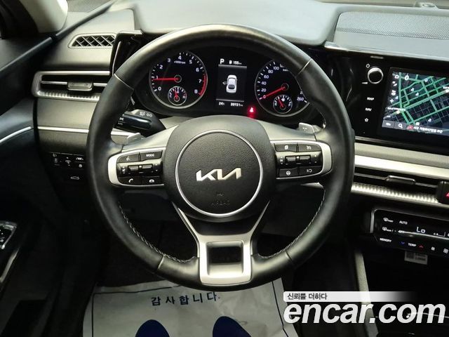 Kia K5 (III) 2.0 Trendy 2023 — фото 8