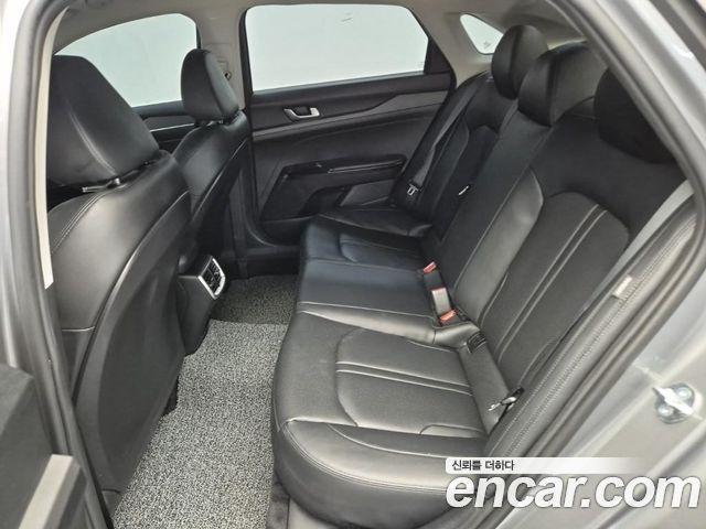 Kia K5 (III) 2.0 Trendy 2023 — фото 10