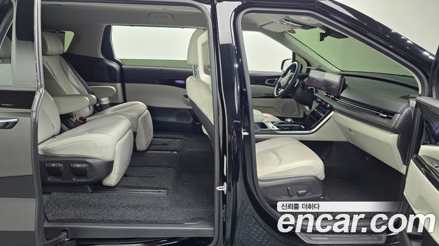Kia Carnival (IV) Gasoline 7-Seater Signature 2023 — фото 11
