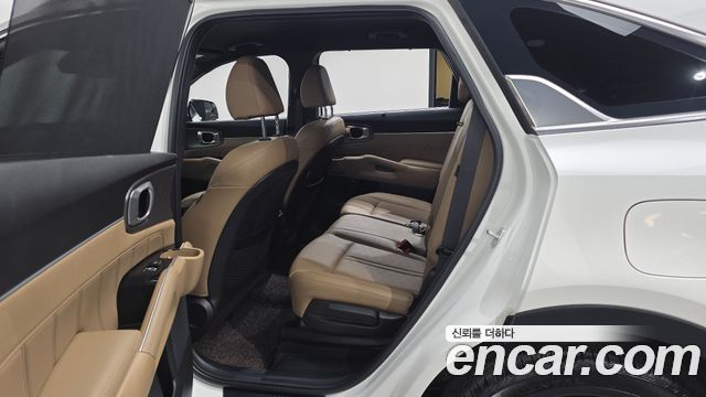 Kia Sorento (IV) Gasoline 2.5T 2WD Noblesse 2024 — фото 11