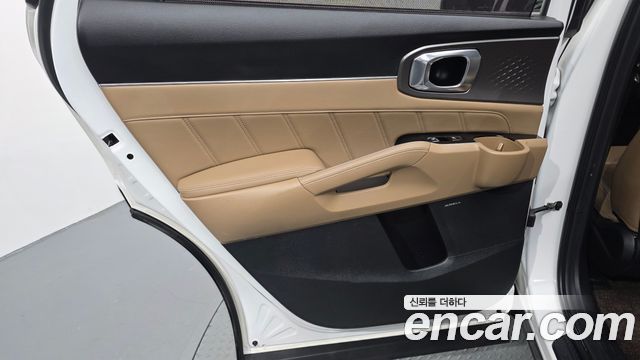 Kia Sorento (IV) Gasoline 2.5T 2WD Noblesse 2024 — фото 25