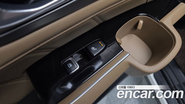 Kia Sorento (IV) Gasoline 2.5T 2WD Noblesse 2024 — фото 29
