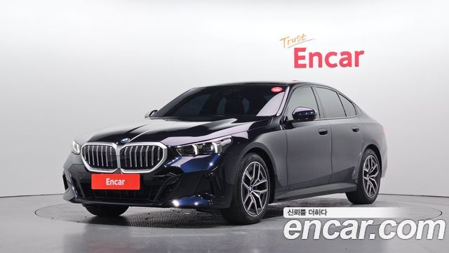 BMW 5 Series (G60) 520i M Sport