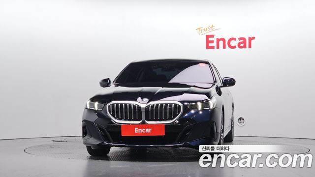 BMW 5 Series (G60) 520i M Sport 2026 — фото 3