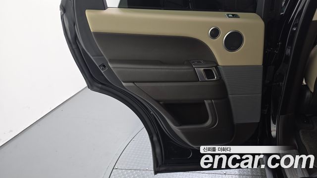 Land Rover Range Rover Sport (II) 3.0 SDV6 HSE 2018 — фото 25