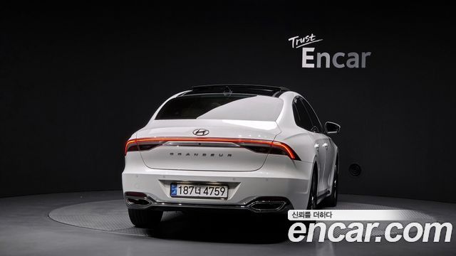Hyundai Grandeur (IG) 2.5 Le Blanc 2023 — фото 4