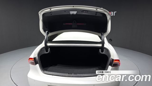 Hyundai Grandeur (IG) 2.5 Le Blanc 2023 — фото 20