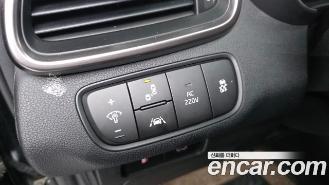 Kia Sorento Diesel 2.0 2WD Noblesse Special 2017 — фото 17