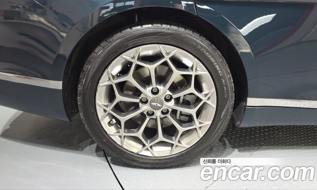 Genesis G80 (RG3) Gasoline 2.5 Turbo AWD 2021 — фото 5