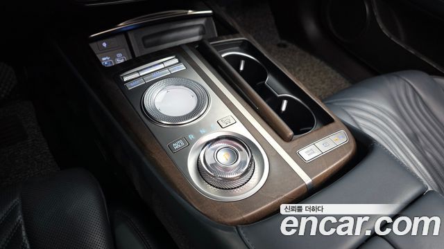 Genesis G80 (RG3) Gasoline 2.5 Turbo AWD 2021 — фото 9
