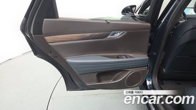 Genesis G80 (RG3) Gasoline 2.5 Turbo AWD 2021 — фото 25