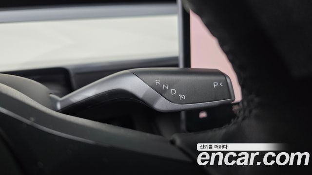 Tesla Model Y Long Range AWD 2022 — фото 9