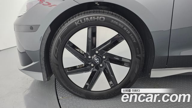 Hyundai Ioniq 6 Long Range Prestige 2023 — фото 5