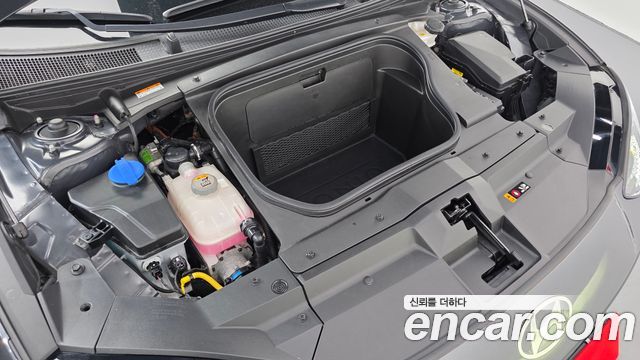 Hyundai Ioniq 6 Long Range Prestige 2023 — фото 6