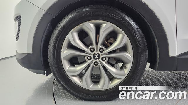 Hyundai Santa Fe (DM) Diesel(e-VGT) 2.0 2WD Premium 2014 — фото 5