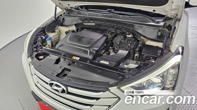 Hyundai Santa Fe (DM) Diesel(e-VGT) 2.0 2WD Premium 2014 — фото 6