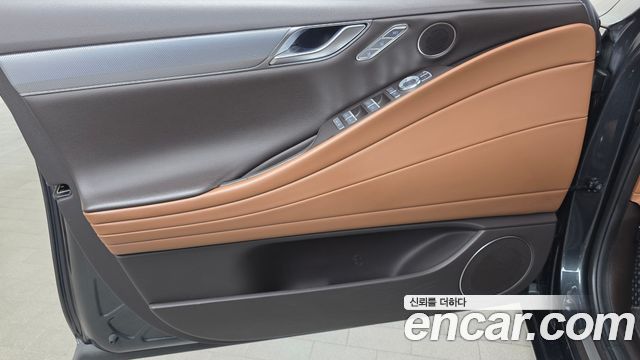 Genesis G80 (RG3) Gasoline 2.5 Turbo AWD 2021 — фото 24