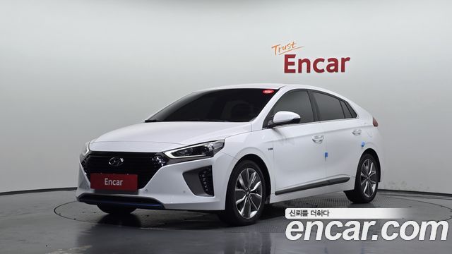 Hyundai Ioniq Hybrid Q