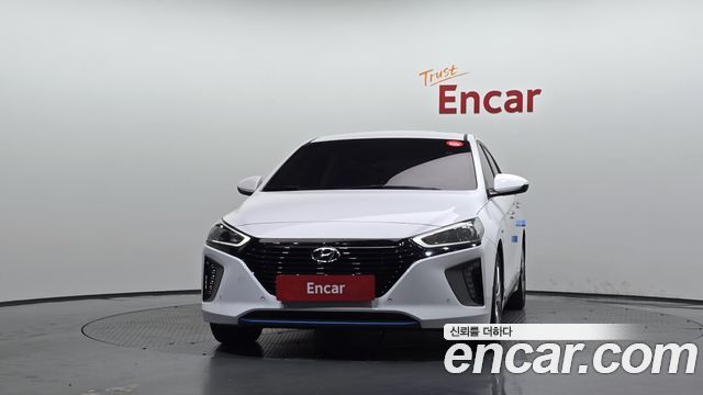 Hyundai Ioniq Hybrid Q 2016 — фото 3