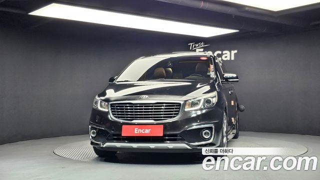 Kia Carnival 9-seater Noblesse 2016 — фото 3