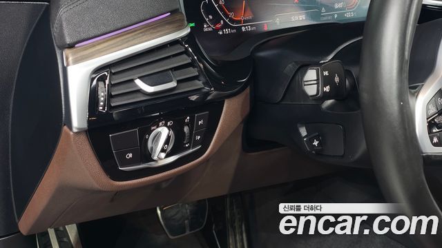 BMW 6 Series GT (G32) 620d M Sport 2020 — фото 16