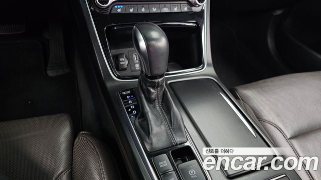 Hyundai Grandeur (IG) 2.2 Diesel Premium Special 2018 — фото 9