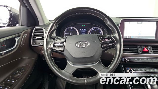 Hyundai Grandeur (IG) 2.2 Diesel Premium Special 2018 — фото 13