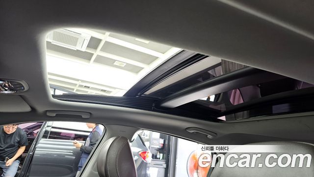 Hyundai Grandeur (IG) 2.2 Diesel Premium Special 2018 — фото 19