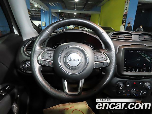 Jeep Renegade 1.6 Diesel Limited 2020 — фото 15