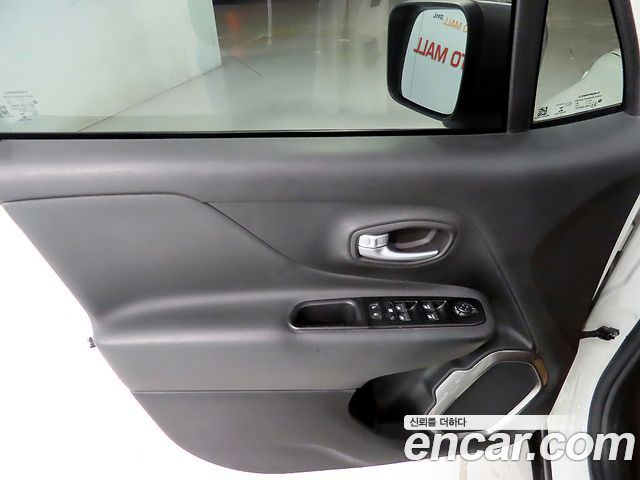 Jeep Renegade 1.6 Diesel Limited 2020 — фото 19