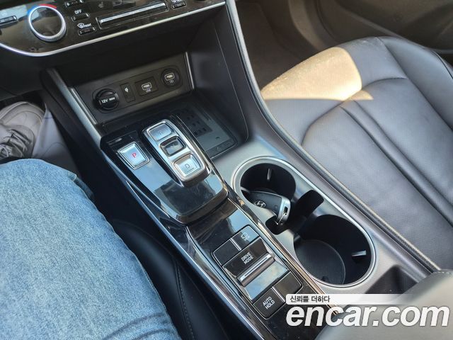 Hyundai Sonata (DN8) 2.0 Premium 2021 — фото 9