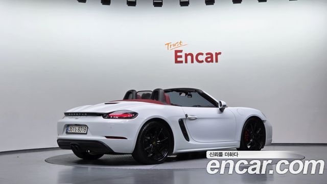 Porsche 718 Boxster 2.0 2017 — фото 2
