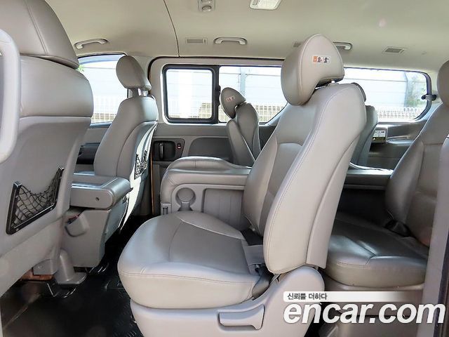 Hyundai Grand Starex 12-Seater Wagon Smart 2016 — фото 5