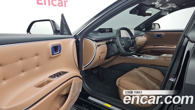 Hyundai Grandeur (GN7) 2.5 Gasoline  2WD Caligraphy 2027 — фото 10