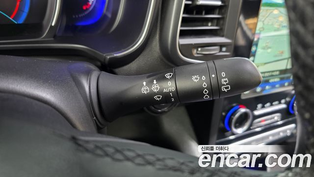 Renault Korea QM6 2.0 LPe RE Signature 2WD 2020 — фото 37