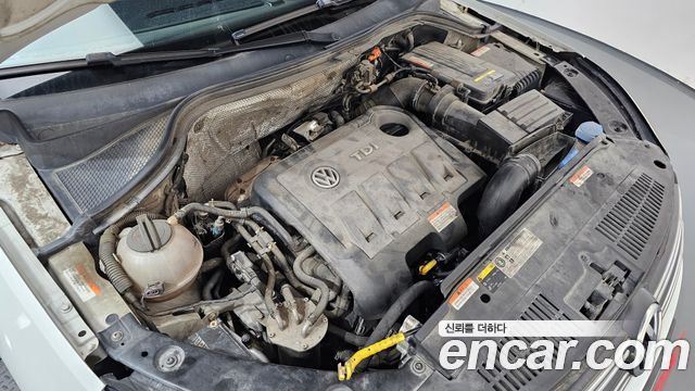 Volkswagen Tiguan 2.0 TDI Comfort 5N 2015 — фото 6