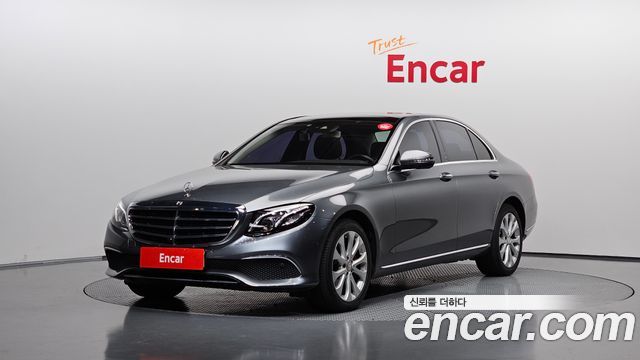 Mercedes-Benz E-Class (W213) E300 Exclusive