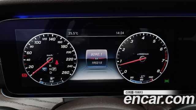 Mercedes-Benz E-Class (W213) E300 Exclusive 2017 — фото 8