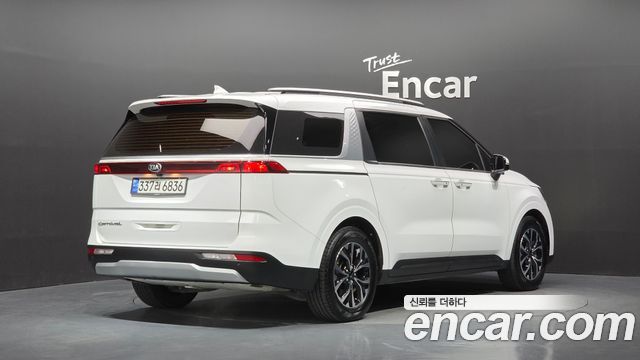 Kia Carnival (IV) Gasoline 9-Seater Prestige 2021 — фото 2