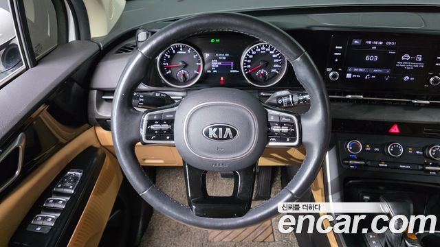 Kia Carnival (IV) Gasoline 9-Seater Prestige 2021 — фото 14