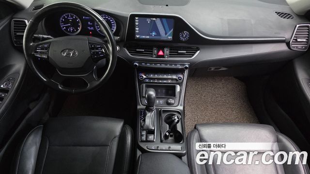 Hyundai Grandeur (IG) 3.0 LPI Taxi Example 2018 — фото 7
