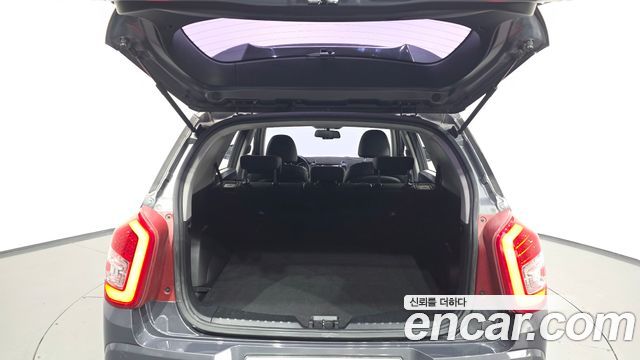 KG Mobility (SsangYong) Tivoli Air Diesel IX 2WD 2019 — фото 20