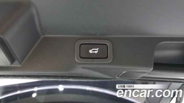 Land Rover Range Rover Sport (II) 3.0 SDV6 HSE Dynamic 2019 — фото 17